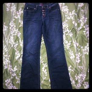 Jennifer Lopez High wasted jeans size 6